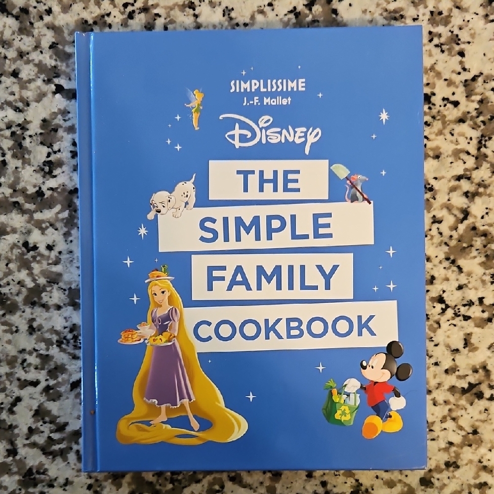2 For 20$. Disney Blue Family Cookbook Collection